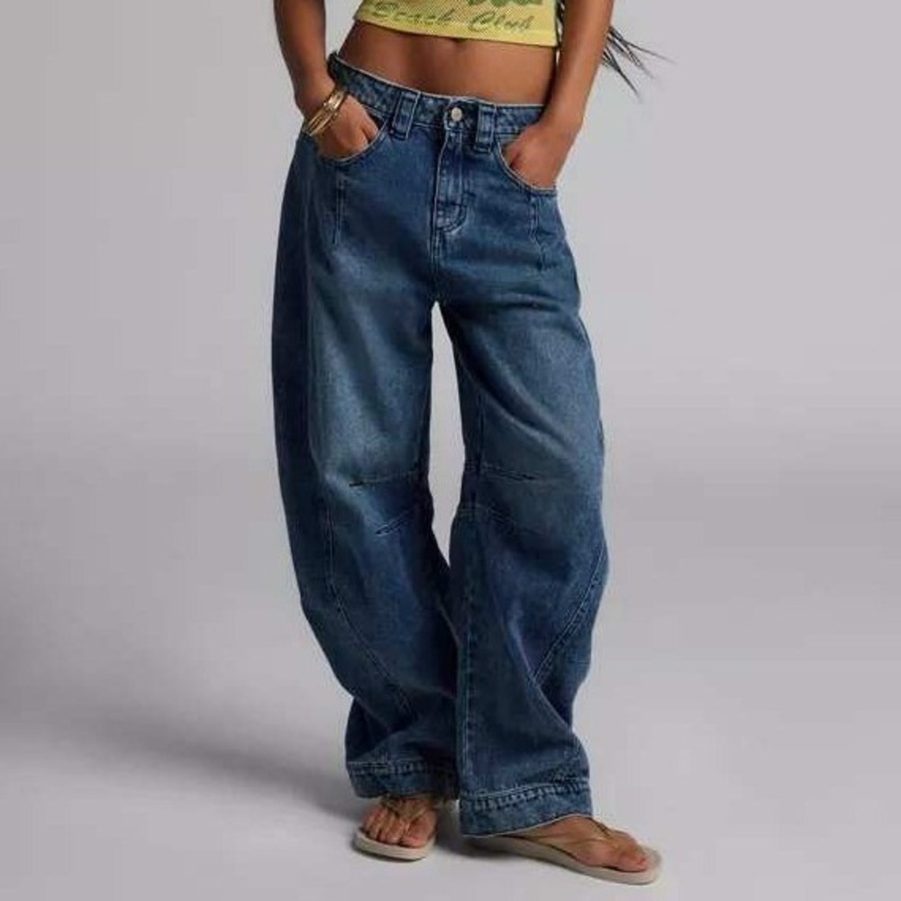 BDG 24 Elise Barrel Jean Blue High Rise Balloon Horseshoe Leg Slouchy Relaxed